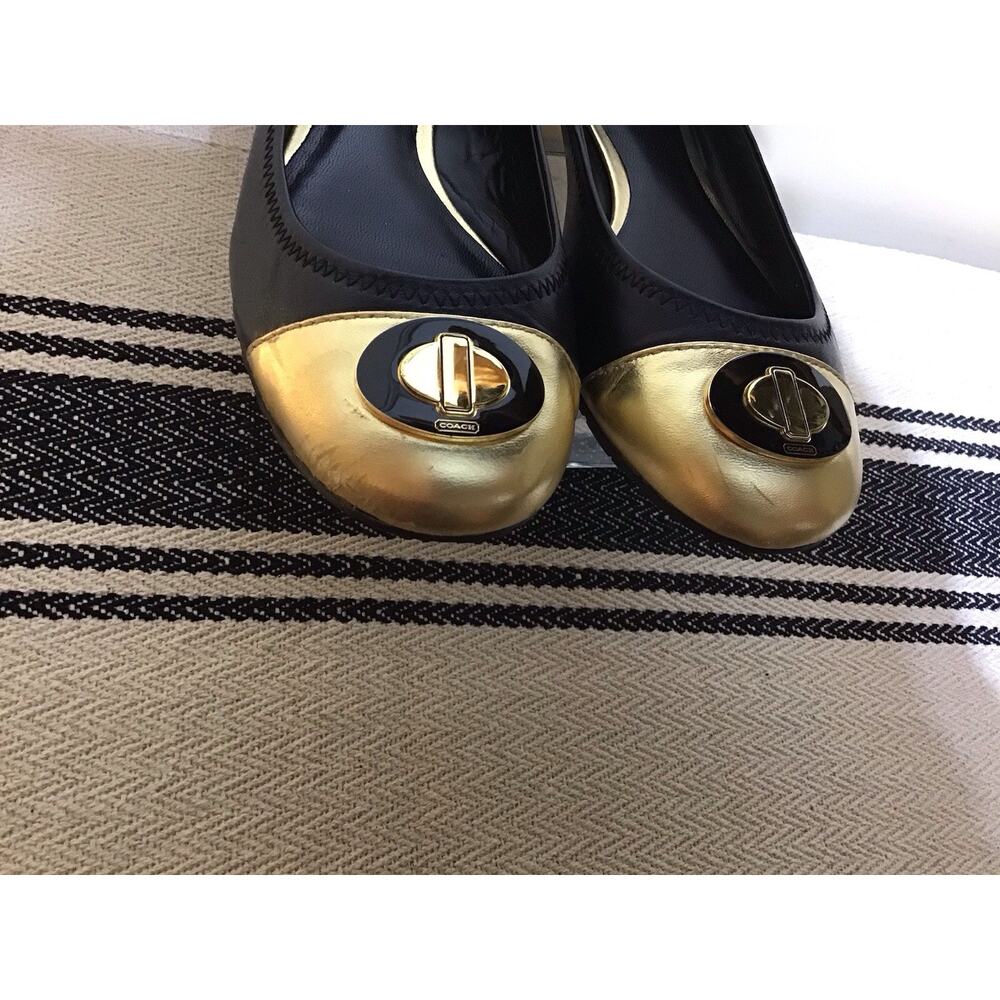 Coach Women’s Shoes Black Gold Flats Sz 10 Old Money Preppy Career Luxury Event - Picture 8 of 9